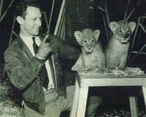 clyde-with-cubs