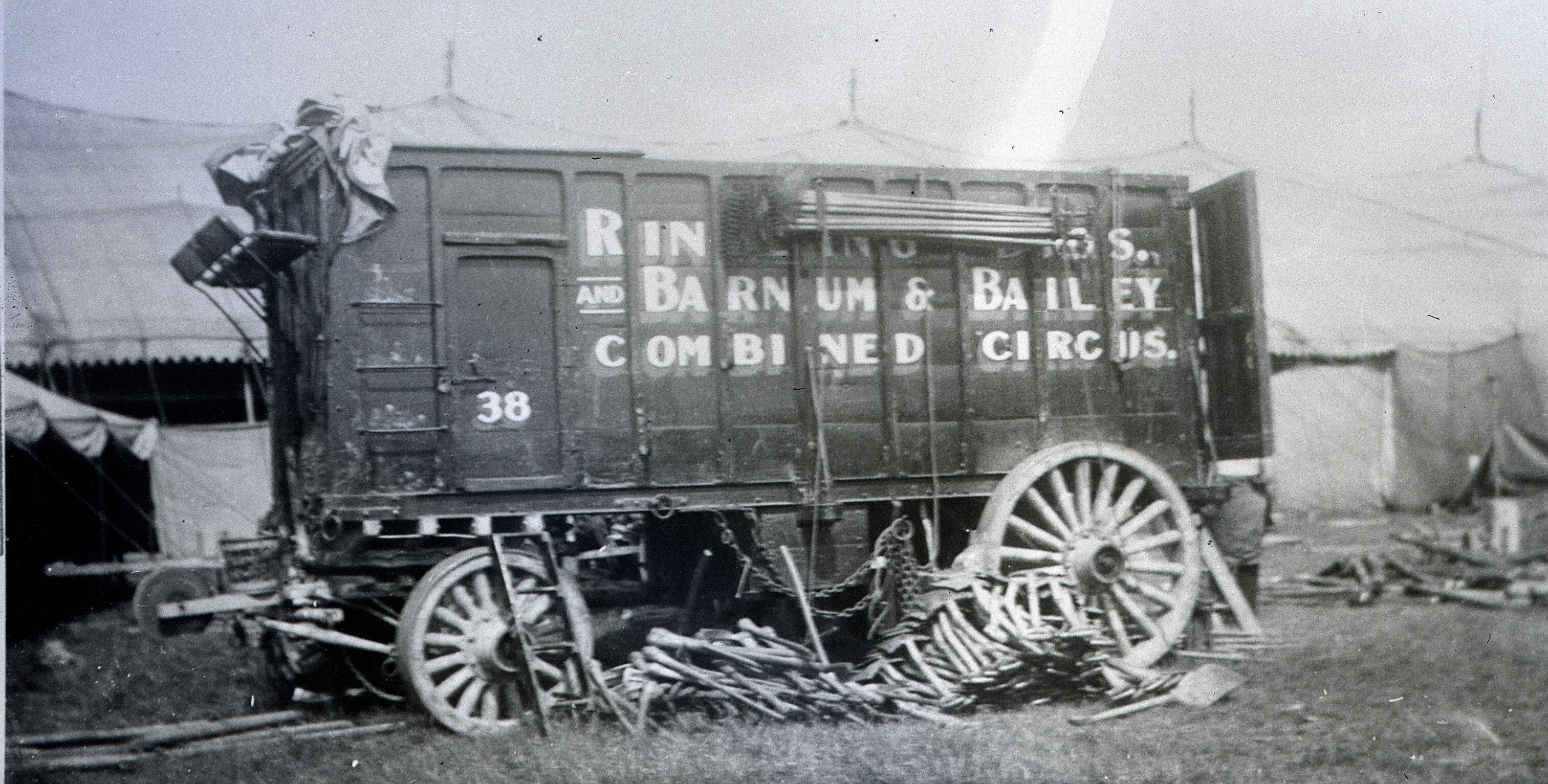 Ringling Bros Barnum   Bailey  1935 Baggage Wagon Posted 1of 13